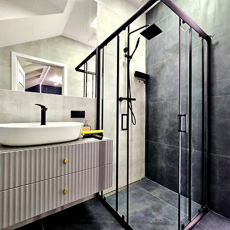 Апартаменты Na 102 Dwupokojowe